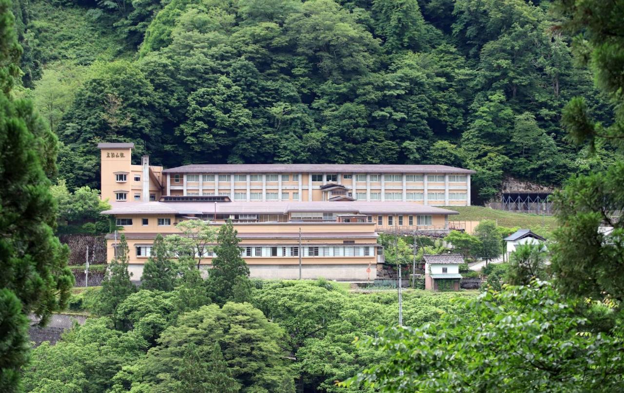 Gokasanso Hotel Nanto Екстериор снимка
